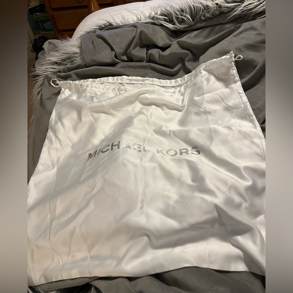 Michael Kors White Satin Bag-New